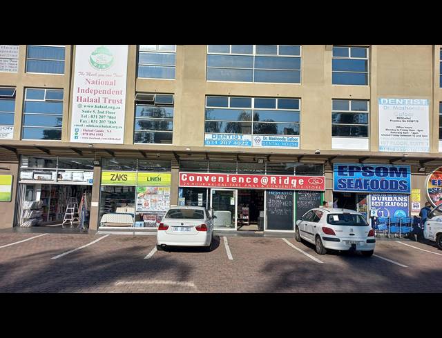 186M² BUSINESS TO LET IN OVERPORT